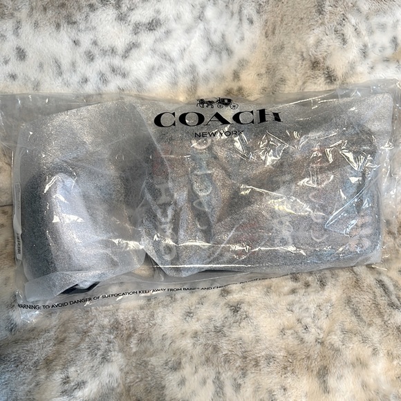 🎯3-FOR-1 BUNDLE✨NWT🏷️✨COACH X MINT+SERF SULLIVAN SIG UNISEX LEATHER‼️SOLD OUT‼️ - Picture 5 of 7